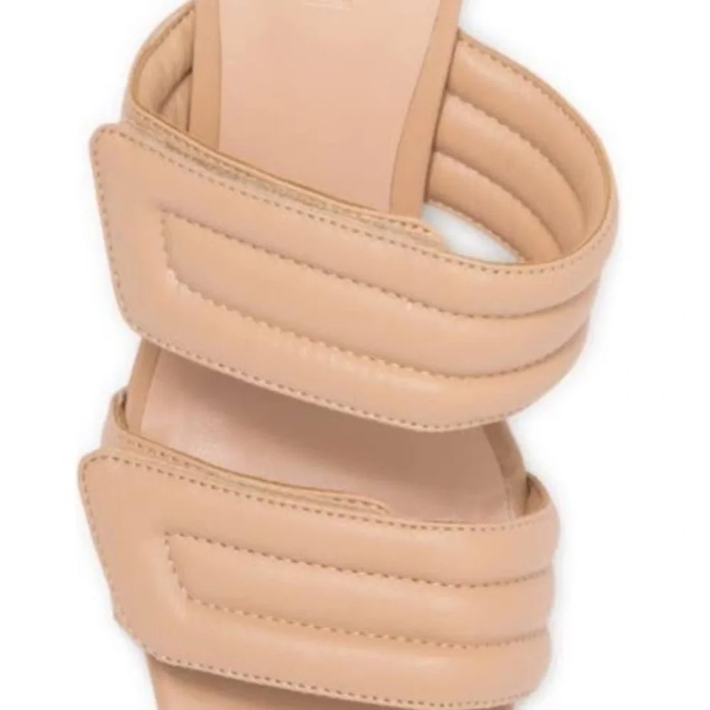 New ABOUND Qarly Quilted Sandal In Beige Nude - Picture 2 of 11
